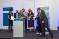 Wirtschaftsjournalistinnen und Wirtschaftsjournalisten des Jahres 2020 und 2021