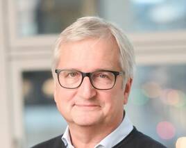 Jörg Quoos bringt Politik-Journalismus in Funkes Anzeigenblätter
