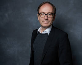 Beat Balzli wird Chefredakteur der NZZ am Sonntag – großer Umbau in NZZ-Redaktionen