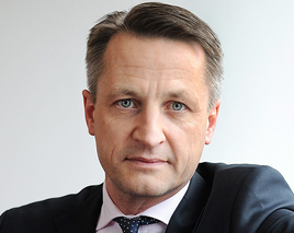 Rücken RTL und ntv mit Nikolaus Blome nach rechts?