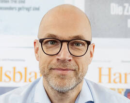 „Unseren Journalismus auf völlig neue Weise erlebbar machen“: Handelsblatt startet KI-gestützte Suche