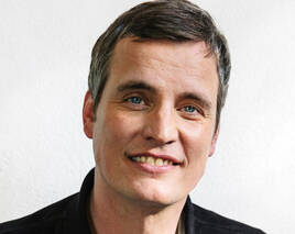 „Esquire“ und die neue Männlichkeit – wie Dominik Schütte eine ganze Kategorie neu auflädt